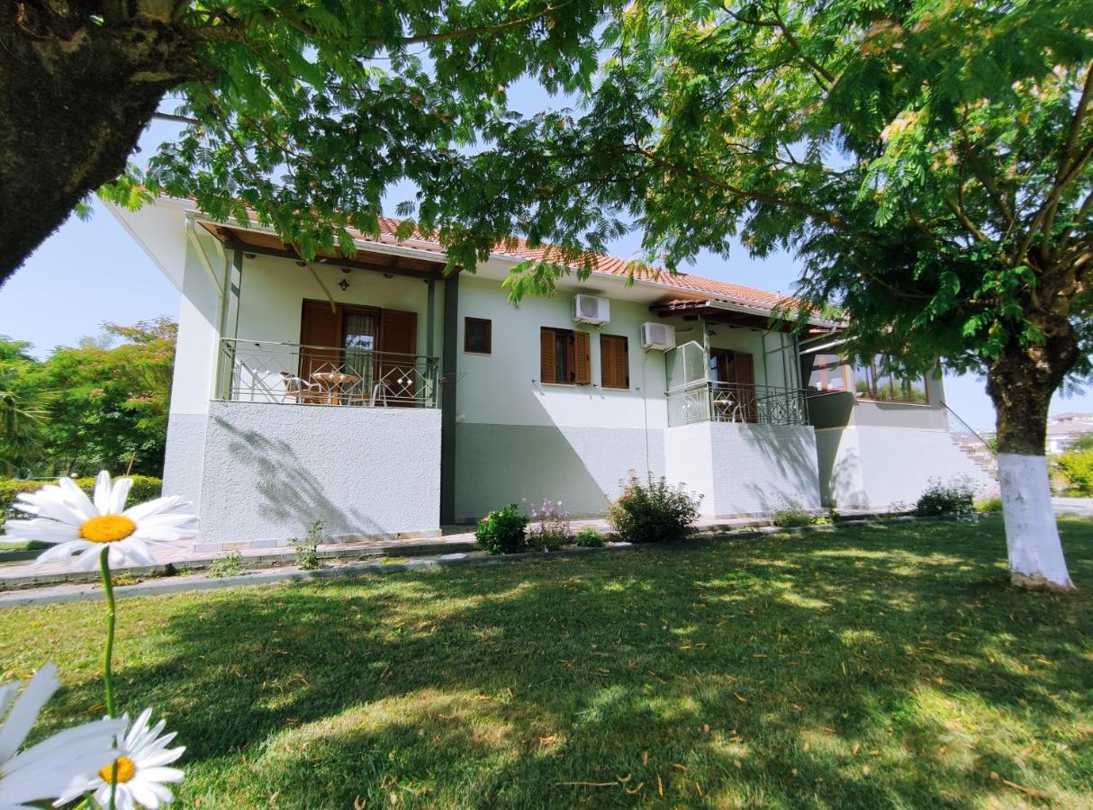 Zisis Garden Studios Яніна Екстер'єр фото