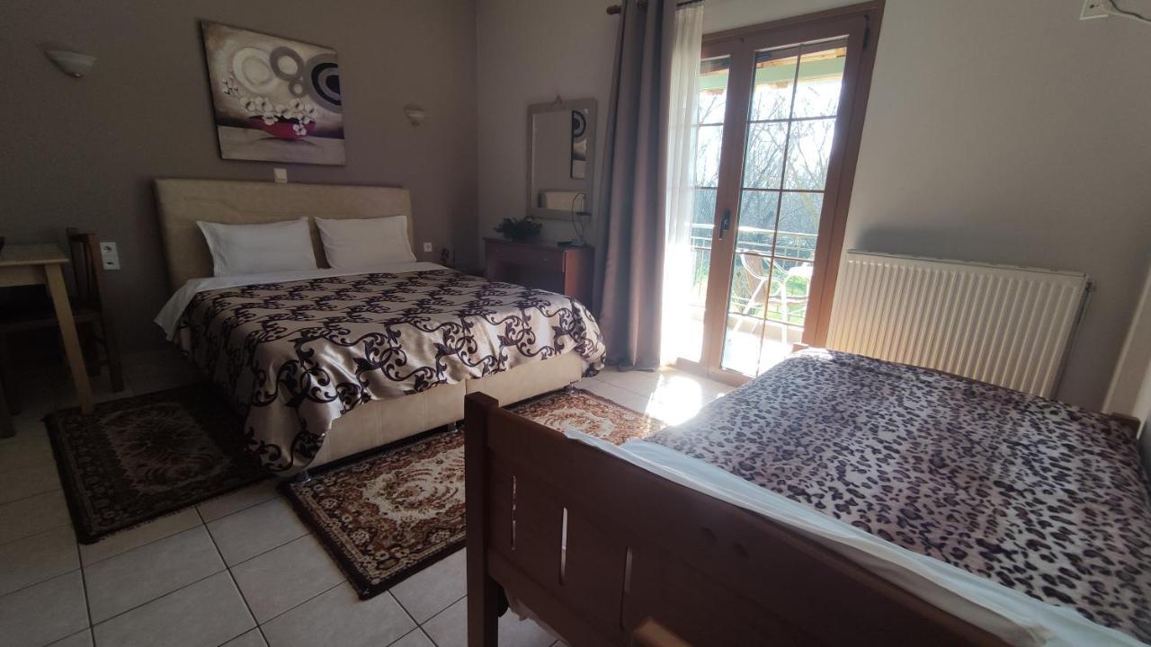 Zisis Garden Studios Яніна Екстер'єр фото